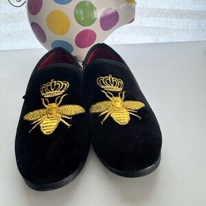 Black Velvet Loafers with Gold Bee Embroidery